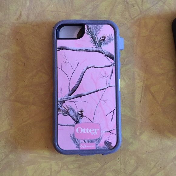 Pink Camouflage and White Otterbox Case
