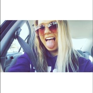 Meet your Posher, Aggie