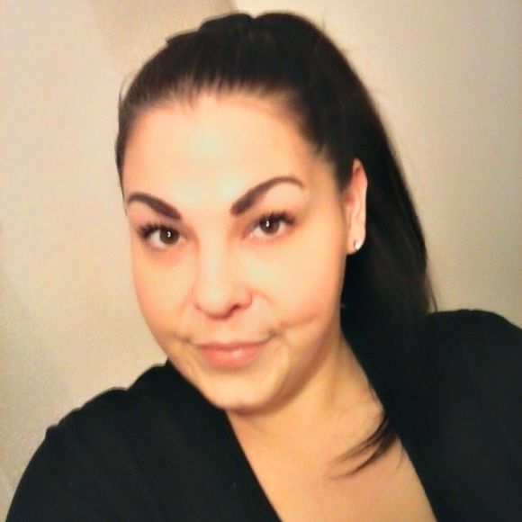 Meet your Posher, Wendy