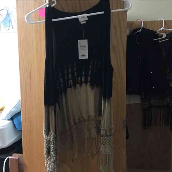 Buckle cardigan