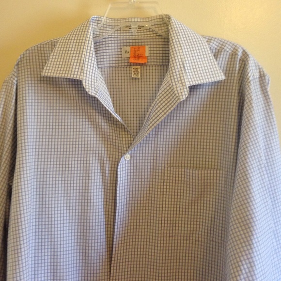Van heusen blue white dress shirt . Excellent cond