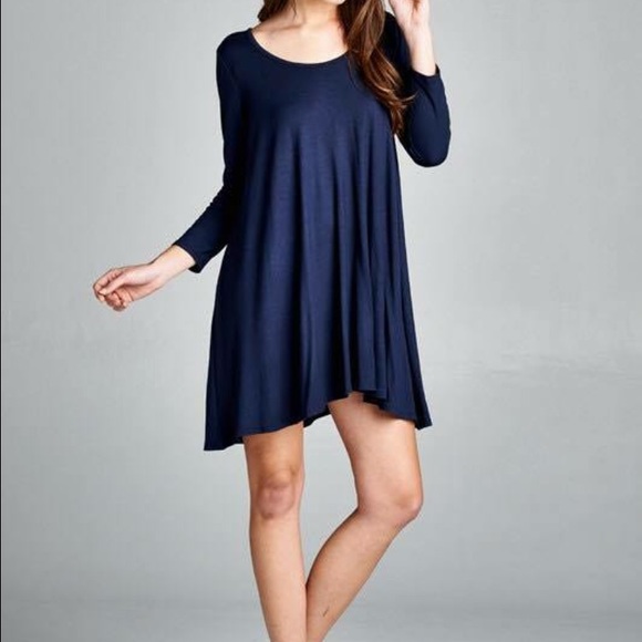 Back lace up dress - Picture 2 of 3