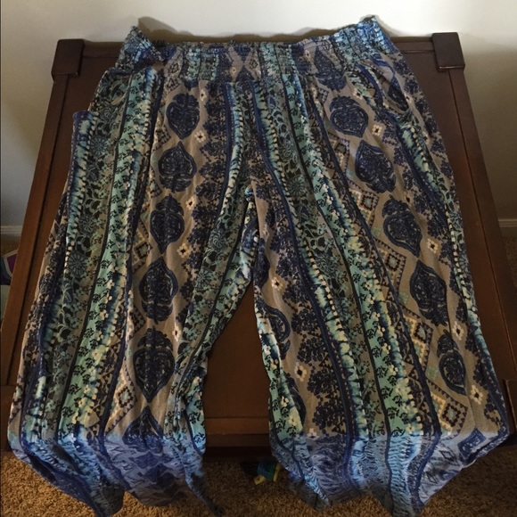 Aztec printed pants