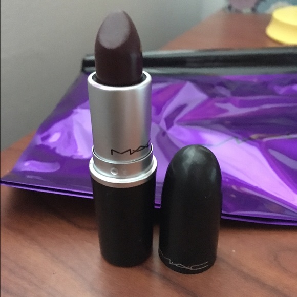 MAC MEDIA + AUTHENTIC MAC GIFT BAG💕