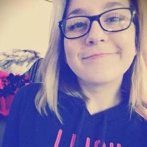 Meet your Posher, Skylar