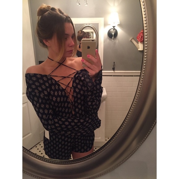 Wild flower Romper - Picture 2 of 4