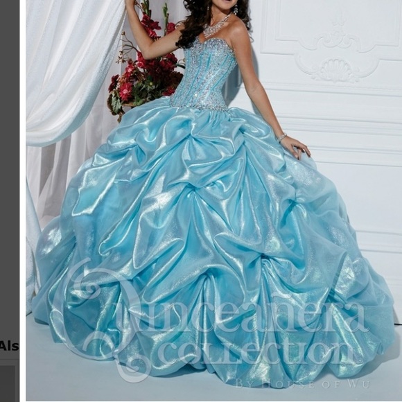 Quinceañera dress size 6