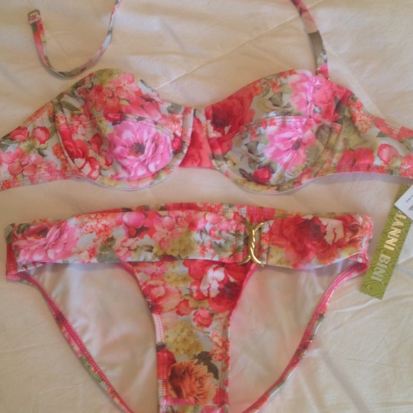 REDUCED! 💃🏼💃🏼 Bikini Underwire Floral Small
