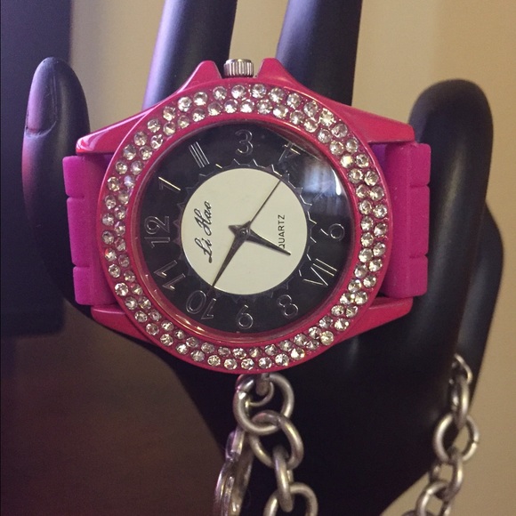 HOT PINK SILICONE BEZELED FASHION WATCH