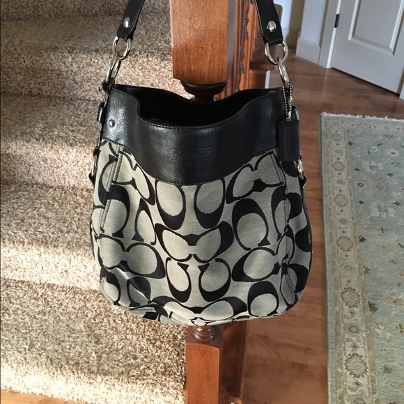 Coach Authentic black and Grey purse - Picture 2 of 4