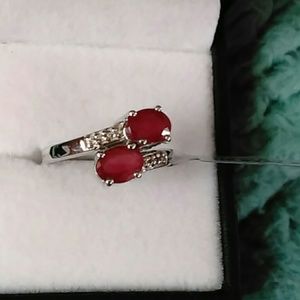 2carat Ruby ring