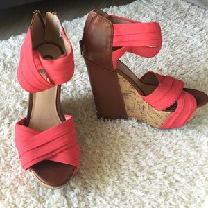 Coral Summer Guess Wedges