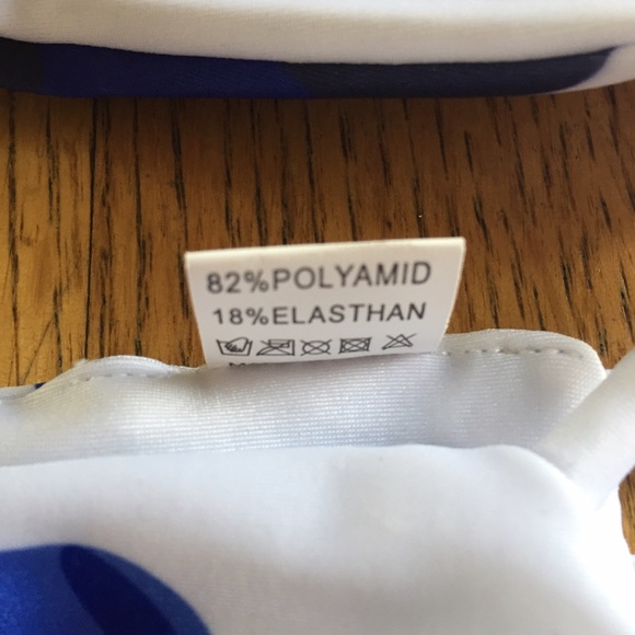 Brand new Reversible bandeau swimsuit set L - Picture 4 of 4