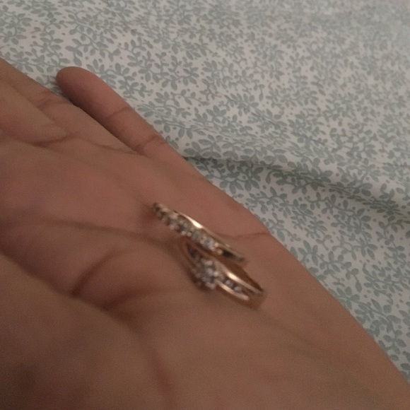 2 ring gold 10 and 14 k