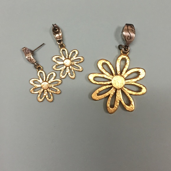 Brighton pendant and earrings