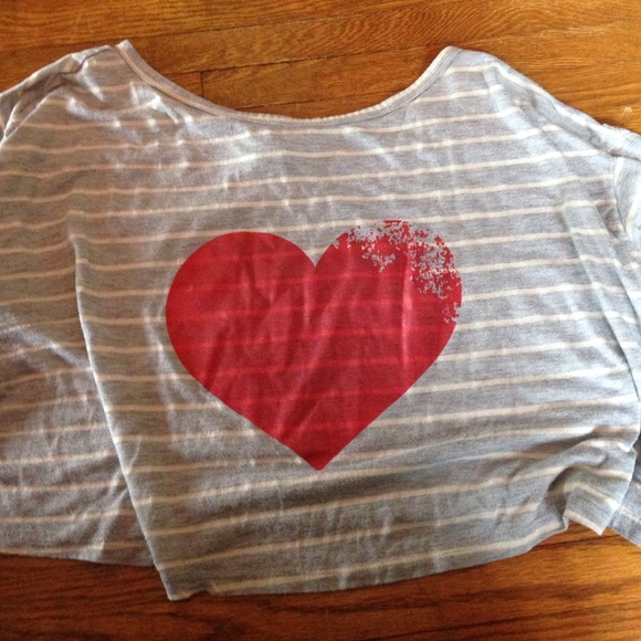Crop top tee shirt