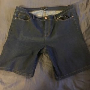 Denim shorts!