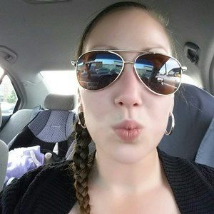 Meet your Posher, Meredith