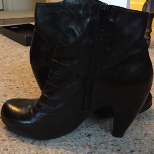 Mix Mooz Black Bootie