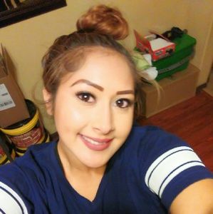 Meet your Posher, Andrea