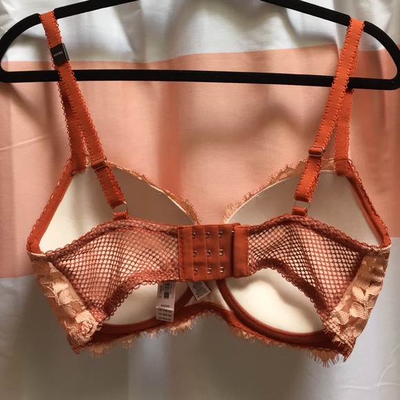 Dream Angels Lined Demi Victoria's Secret Lace Bra - Picture 3 of 4