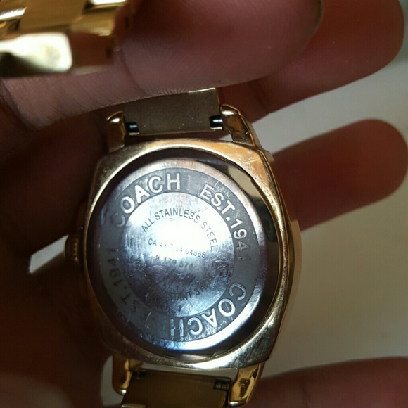 Coach - Picture 2 of 4