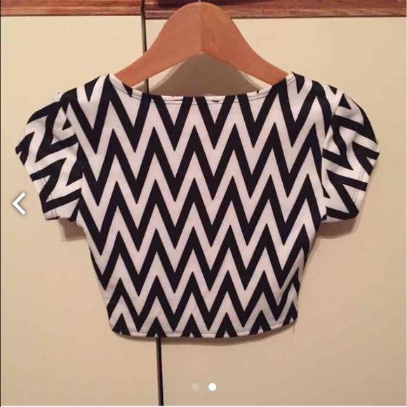 Top - Picture 2 of 2