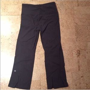 Lululemon crop workout pants