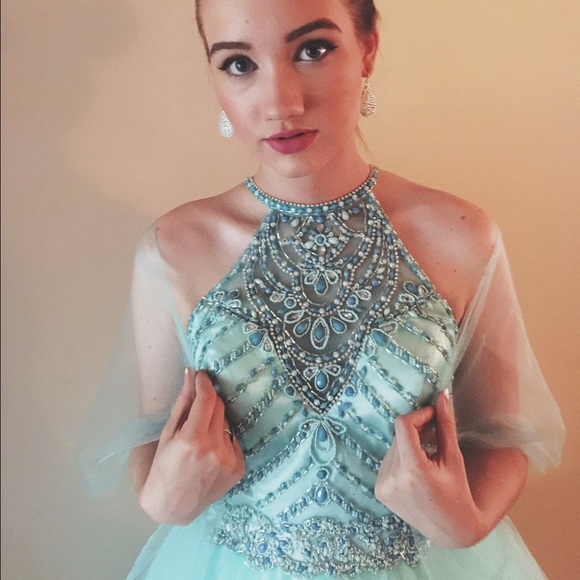 Meet your Posher, Molly - Picture 3 of 3