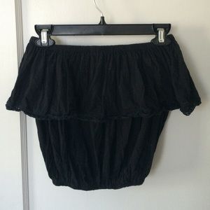 Ruffled cropped strapless top