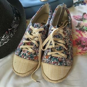 Muk Luks Shoes - The Original Muk Luks Shoes Muk Luks Shoes - The Original Muk Luks Shoes