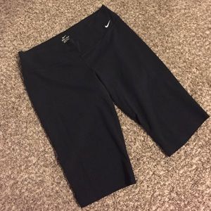 Nike Dri fit capris size XL