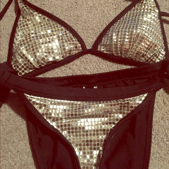 Super sexy guess bikini!