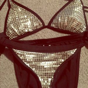 Super sexy guess bikini!