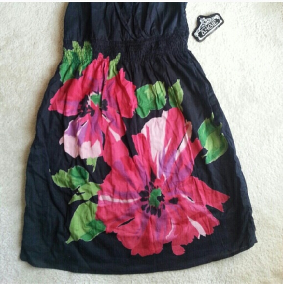 !!!SOLD!!!  Bright Floral Summer Dress