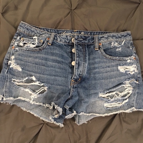 American Eagle High Waist distressed shorts