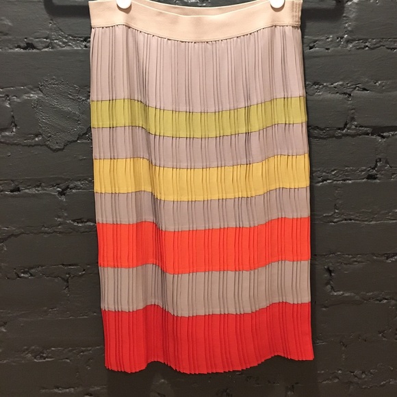 BCBGMaxAzria Dresses & Skirts - FINAL PRICE REDUCTION!! BCBG  Skirt