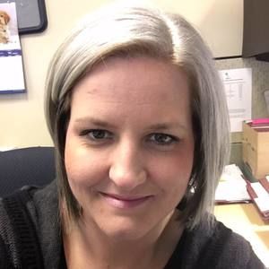 Meet your Posher, Jenn