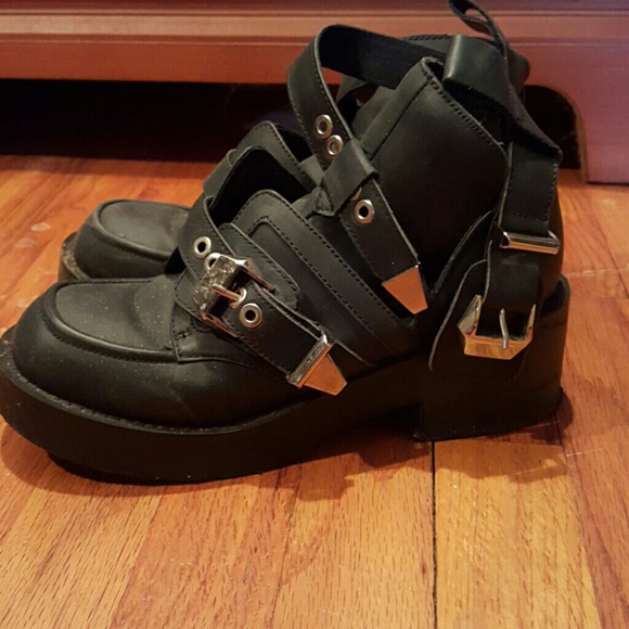 Jeffery Campbell Black Leather Coltranes