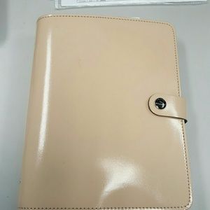 A5 Filofax in patent nude