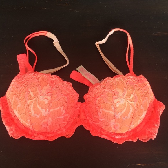 VS PINK neon coral Date Push-UP 32B (Never worn!)