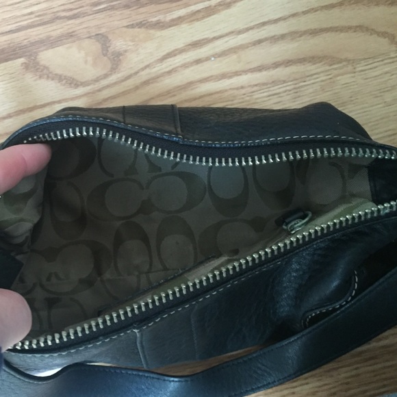 Coach handbag - Picture 3 of 3