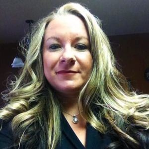 Meet your Posher, Debbie