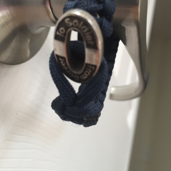 From soldier to soldier navy bracelet