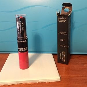 Mac lipstick 2 in 1