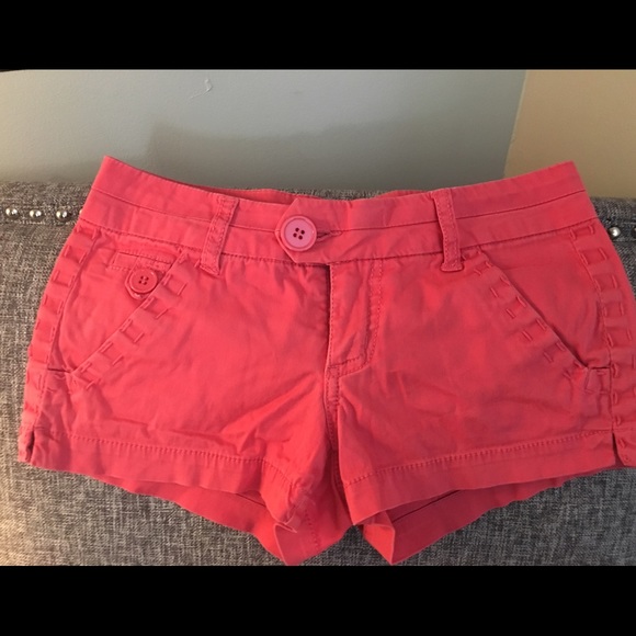 Coral shorts