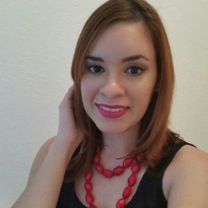 Meet your Posher, Angelica