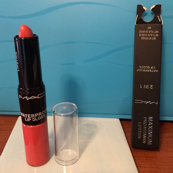 Mac 2 in 1 lipstick