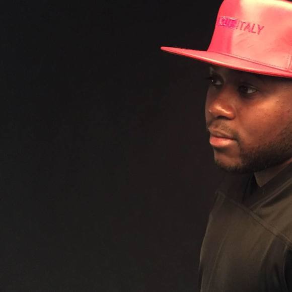 Meet your Posher, Isiah - Picture 1 of 1