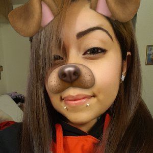 Meet your Posher, Nina